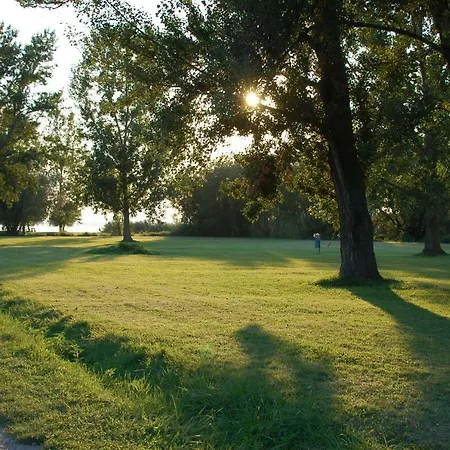 House Farsang 別荘 Balatonberény